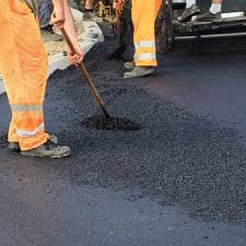 Best Asphalt Driveway Installation  in Elkhart, TX